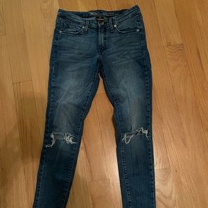 Denim blue jeans. Size 4/27.